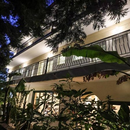 Spanos Apartments Anna'S Lodge Полихроно Екстериор снимка